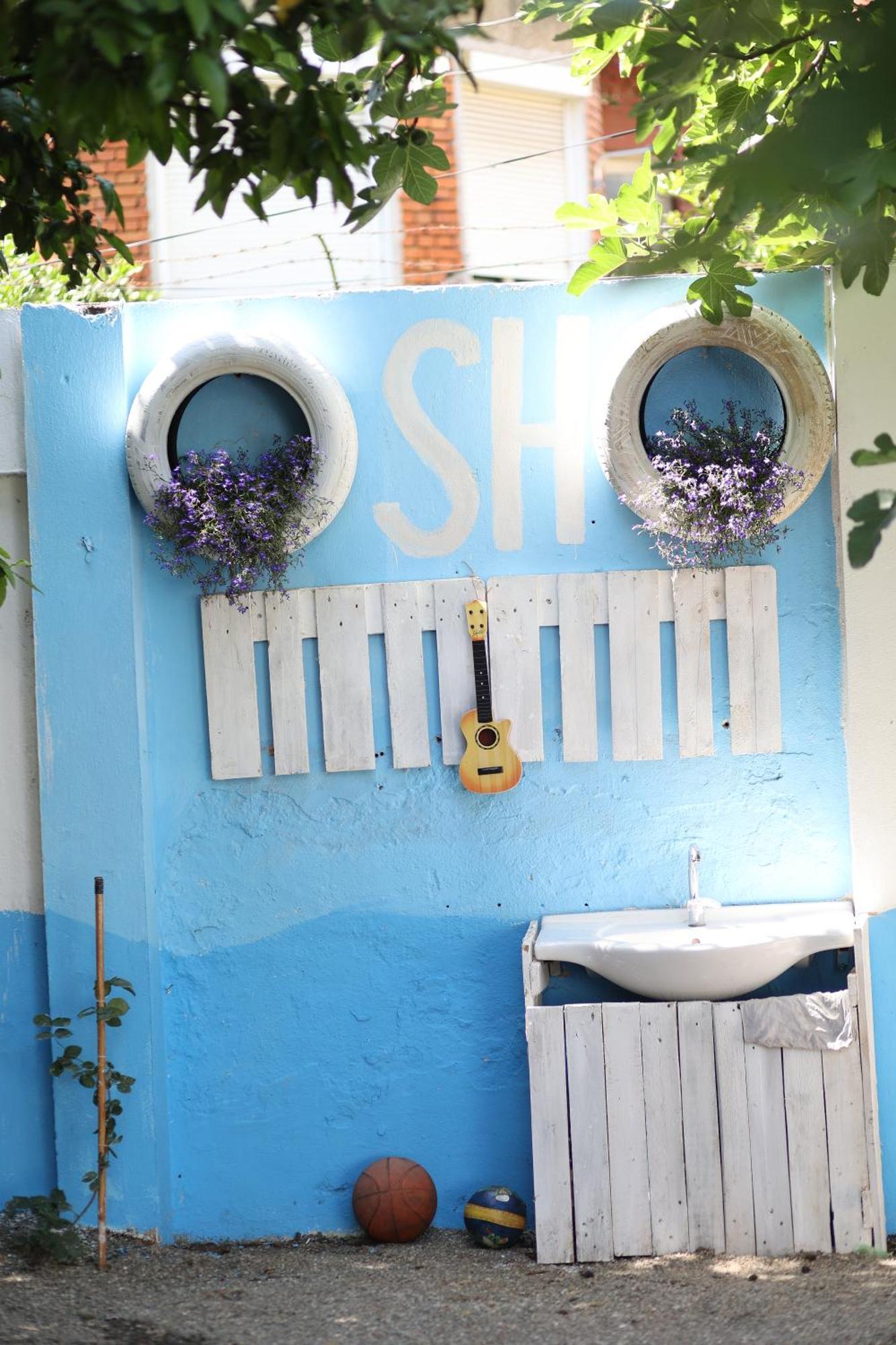 Hostel Osho Тирана Екстериор снимка